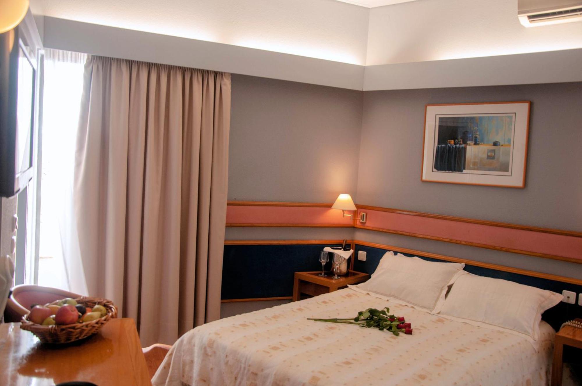 Hotel Samaras